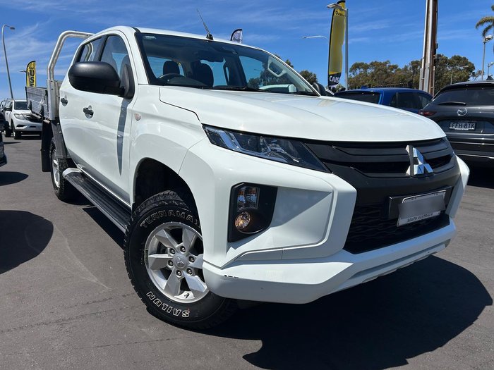 2022 Mitsubishi Triton