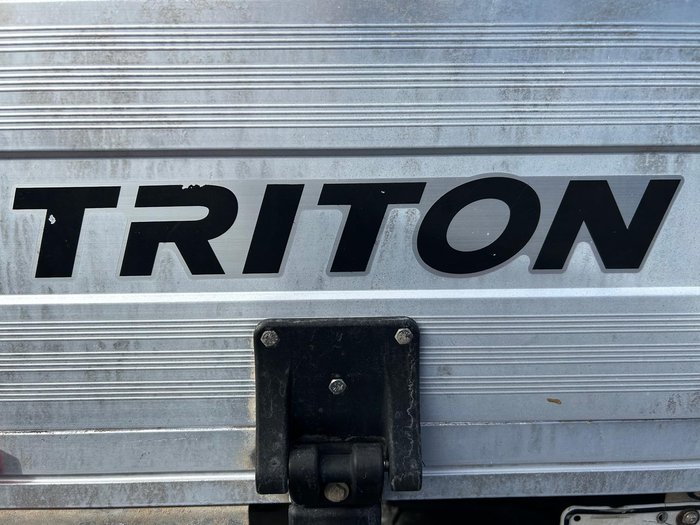 2022 Mitsubishi Triton GLX+