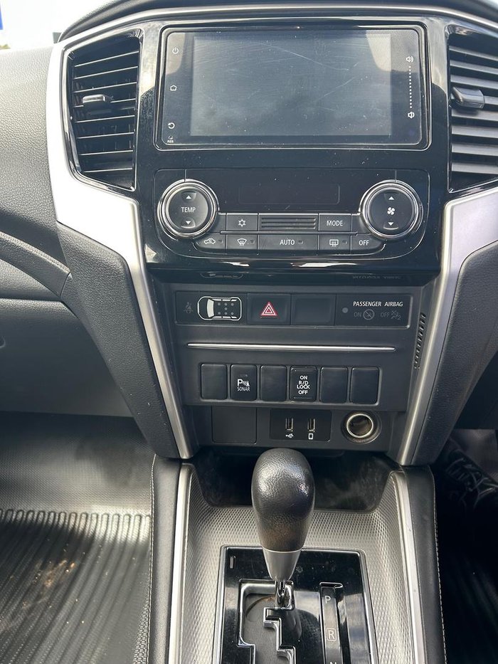 2022 Mitsubishi Triton GLX+