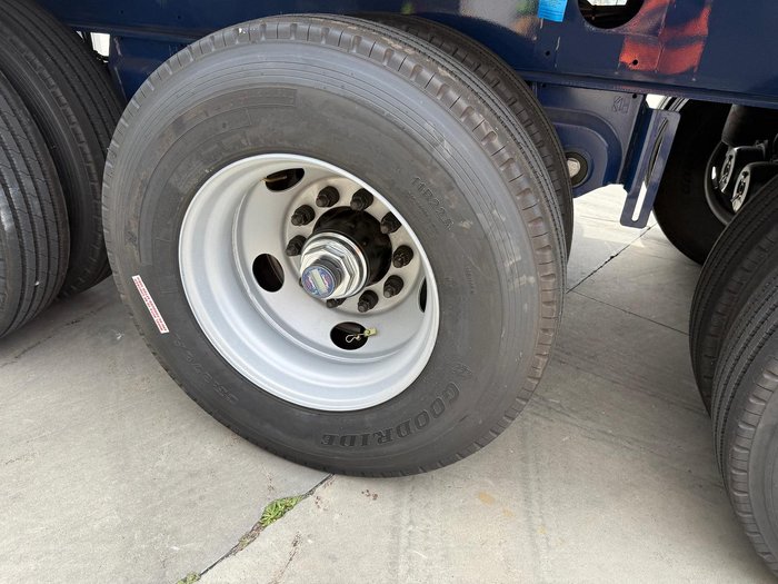 2026 CIMC 45' Flat Top With Twist Locks