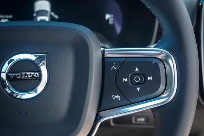 2022 Volvo XC40 Recharge Twin Pure Electric