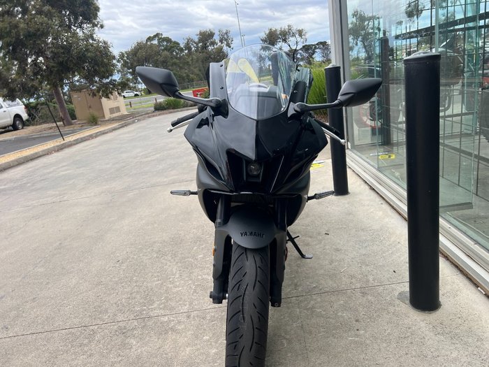 2023 Yamaha YZF-R7LA BLACK