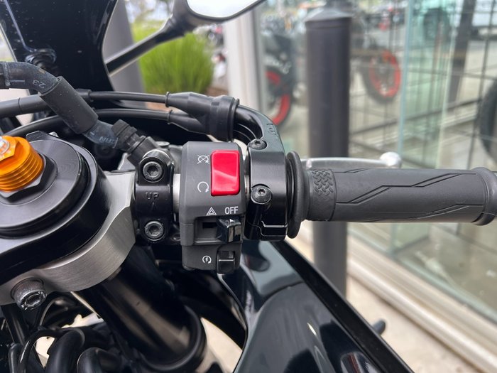 2023 Yamaha YZF-R7LA BLACK