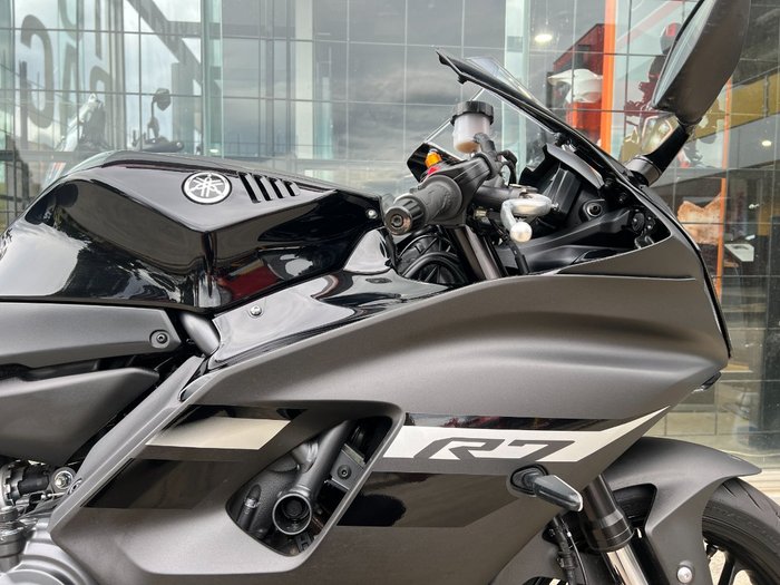 2023 Yamaha YZF-R7LA BLACK