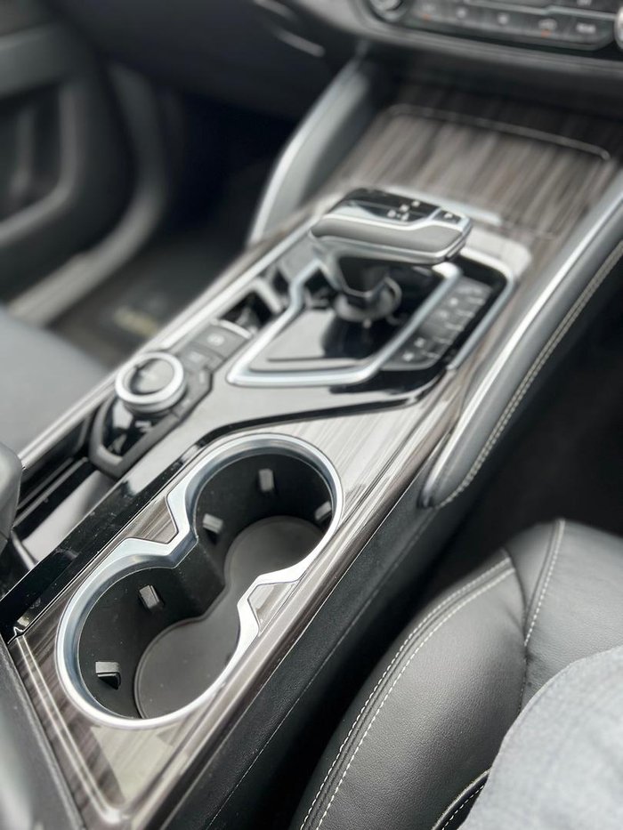 2020 LDV D90 Executive