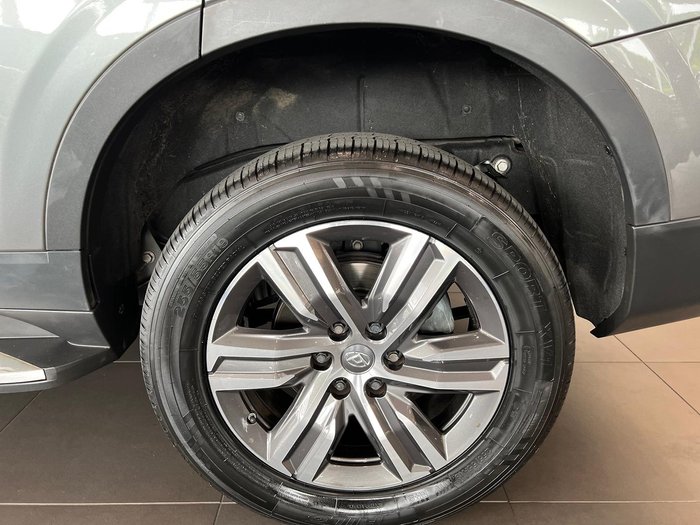 2020 LDV D90 Executive