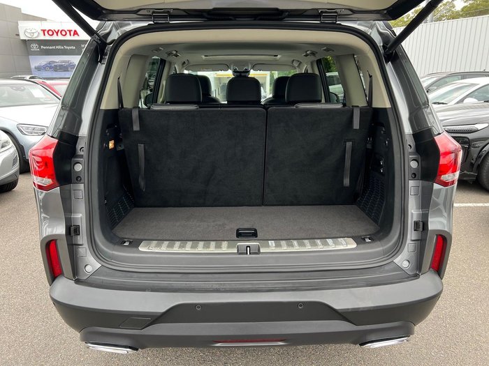 2020 LDV D90 Executive