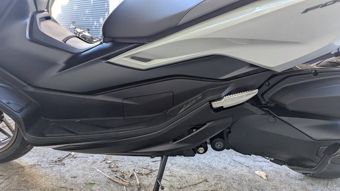 2025 Honda FORZA 350 (NSS350A) Grey