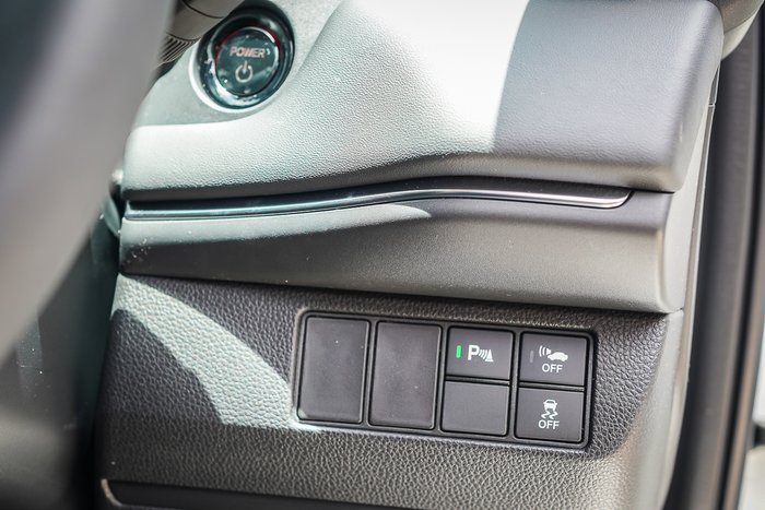 2025 Honda HR-V e:HEV X