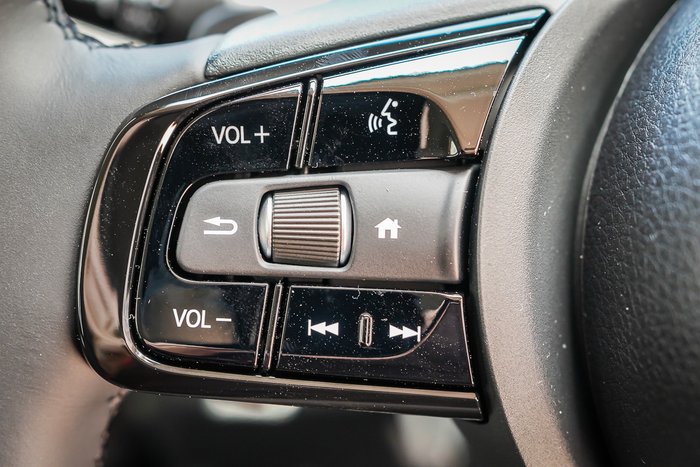 2025 Honda HR-V e:HEV X