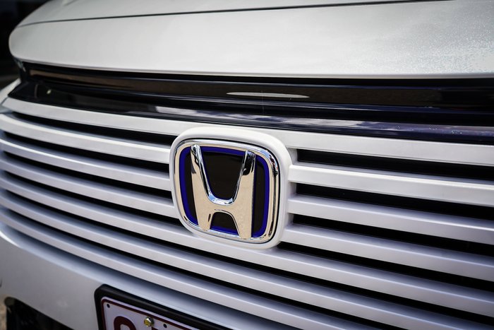 2025 Honda HR-V e:HEV X