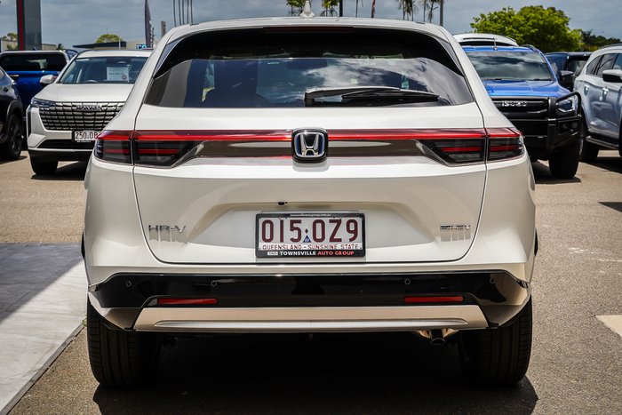 2025 Honda HR-V e:HEV X