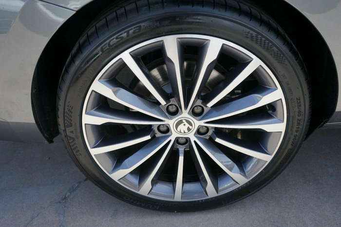 2022 SKODA Superb 162TSI Style