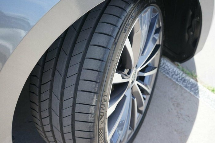 2022 SKODA Superb 162TSI Style