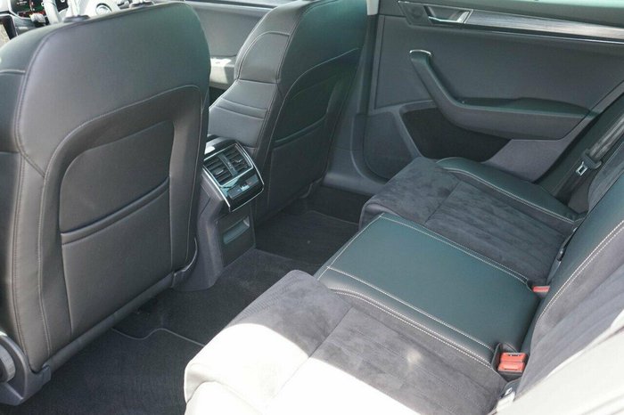 2022 SKODA Superb 162TSI Style