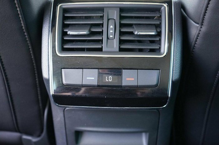 2022 SKODA Superb 162TSI Style