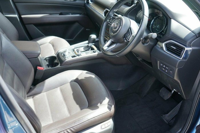 2020 Mazda CX-5 Akera