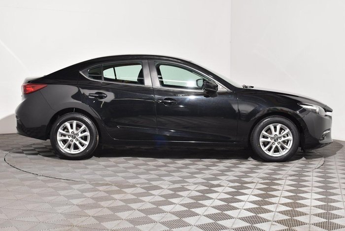 2018 Mazda 3 Maxx Sport