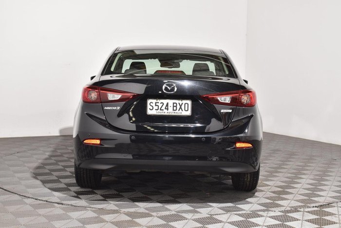 2018 Mazda 3 Maxx Sport