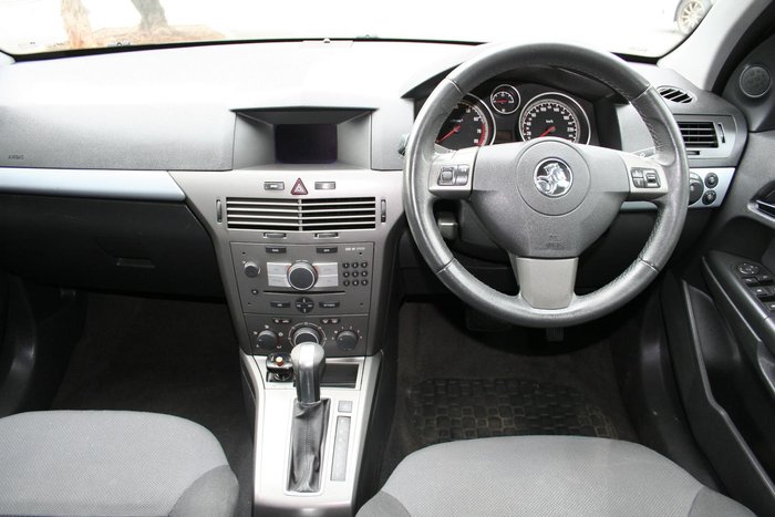 2006 Holden Astra CDX AH MY07 Silver Lightening