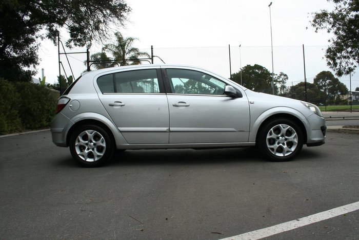 2006 Holden Astra CDX AH MY07 Silver Lightening