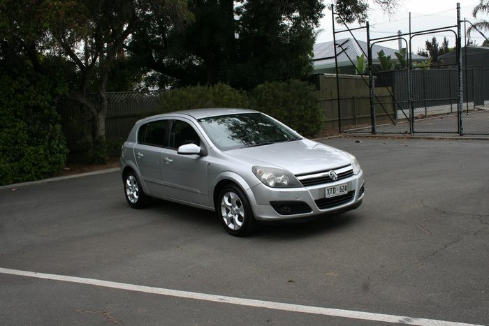 2006 Holden Astra CDX AH MY07 Silver Lightening