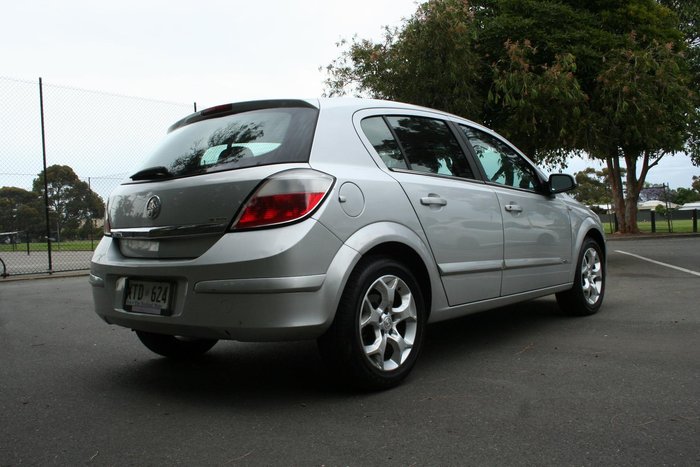 2006 Holden Astra CDX AH MY07 Silver Lightening