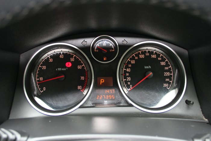 2006 Holden Astra CDX AH MY07 Silver Lightening