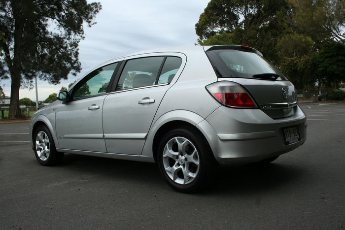 2006 Holden Astra CDX AH MY07 Silver Lightening