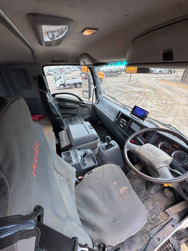 2018 Isuzu Ftr 150-260 4X2 Vac Truck