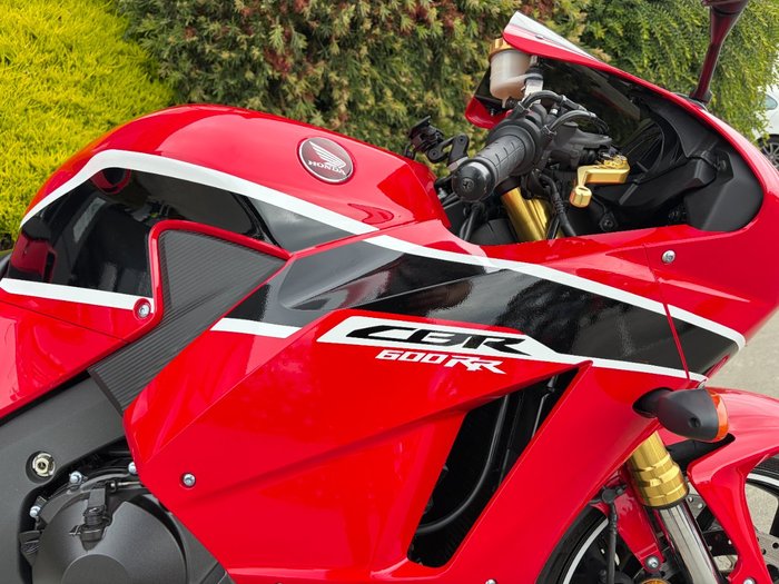 2018 Honda CBR600RR Red