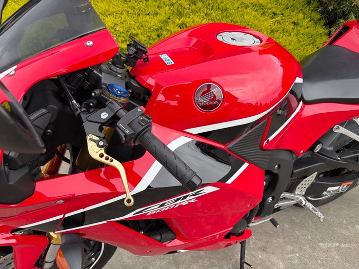 2018 Honda CBR600RR Red