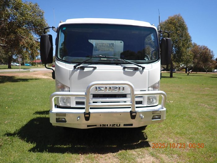 2015 Isuzu Frr 500 WHITE