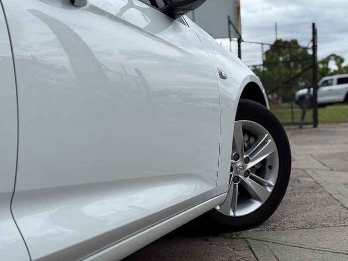 2019 Holden Commodore RS ZB MY19 White
