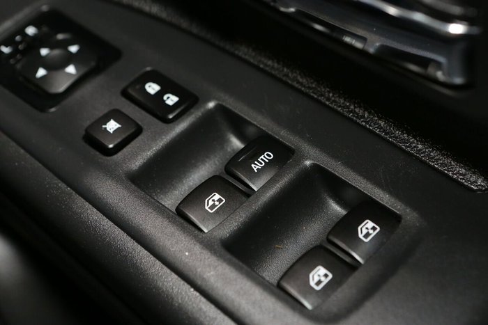 2016 Mitsubishi Outlander LS