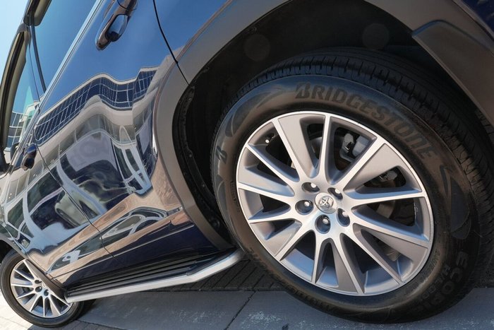 2014 Toyota Kluger Grande