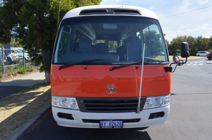 2015 Toyota Coaster Deluxe
