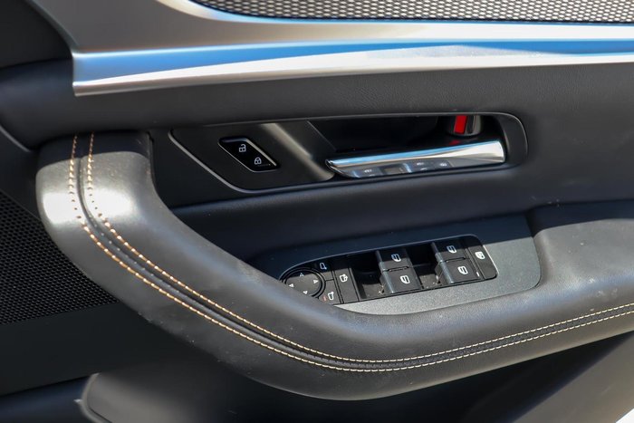 2024 Mazda CX-80 P50e GT