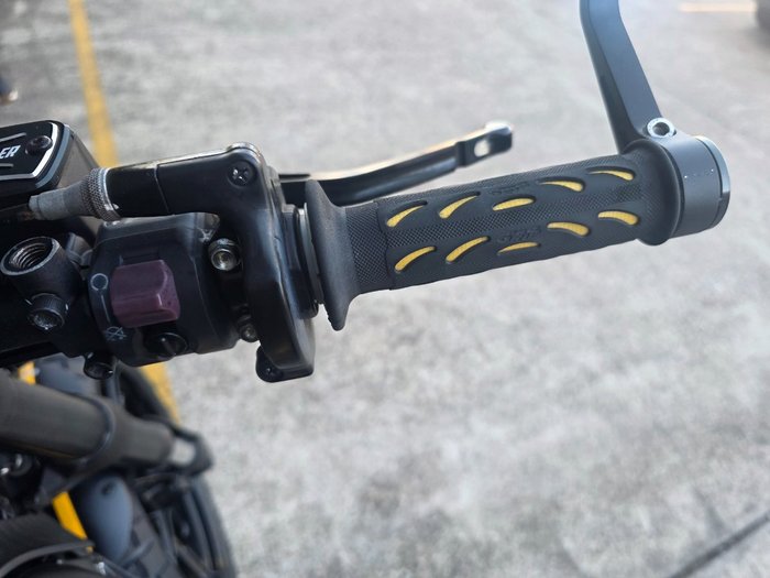 2015 DUCATI SCRAMBLER ICON BLACK