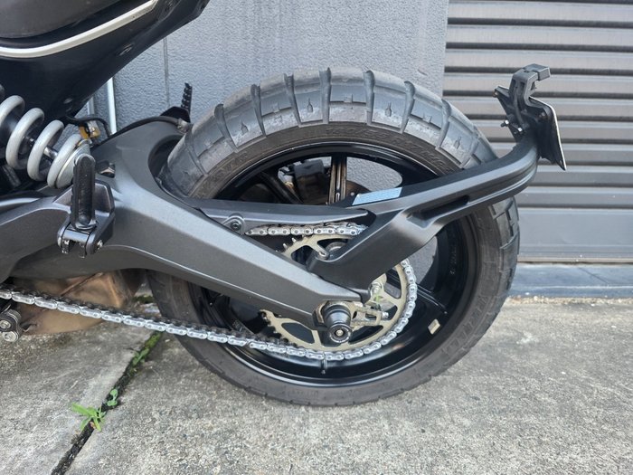 2015 DUCATI SCRAMBLER ICON BLACK