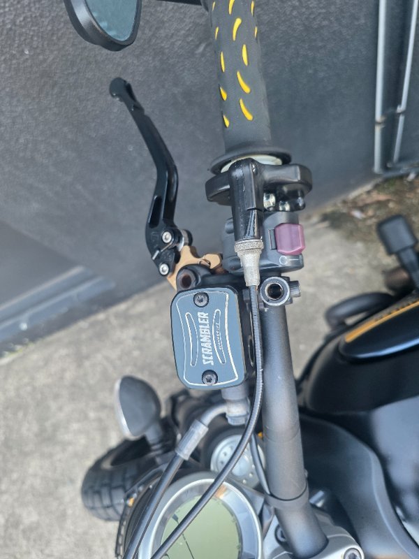 2015 DUCATI SCRAMBLER ICON BLACK