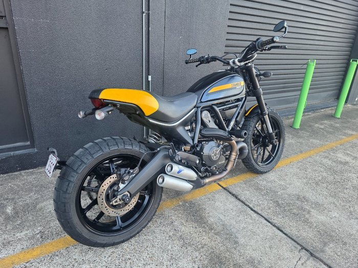 2015 DUCATI SCRAMBLER ICON BLACK