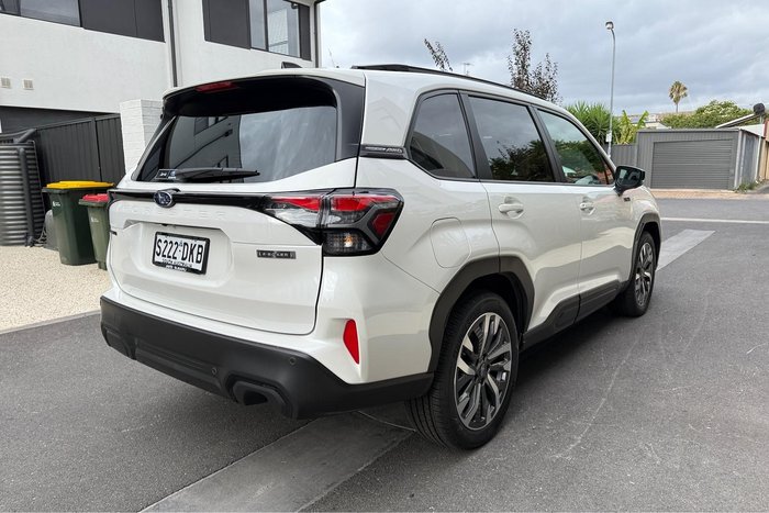 2025 Subaru Forester Hybrid Touring