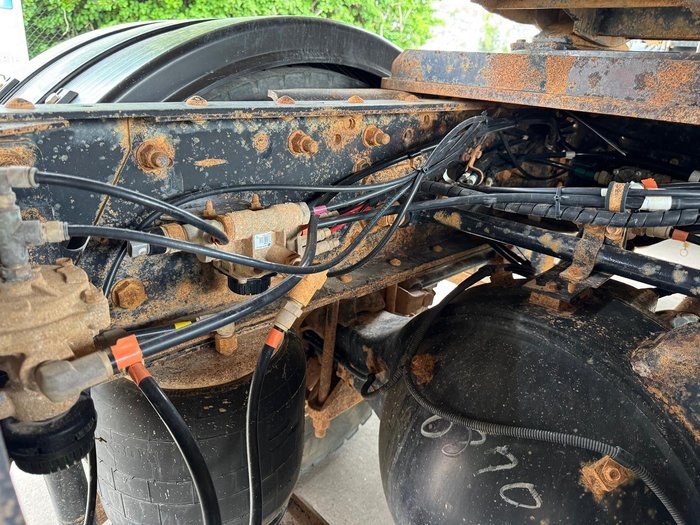 2009 Isuzu Gxd WHITE