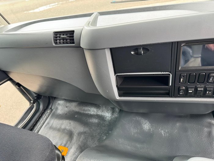 2009 Isuzu Gxd WHITE