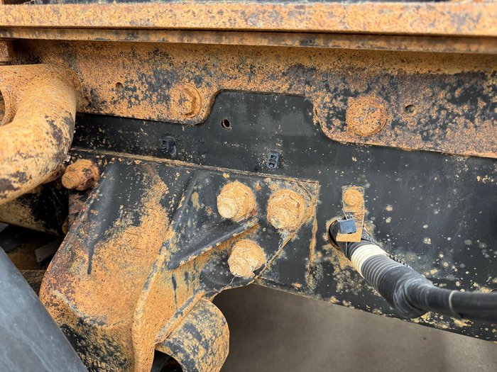 2009 Isuzu Gxd WHITE