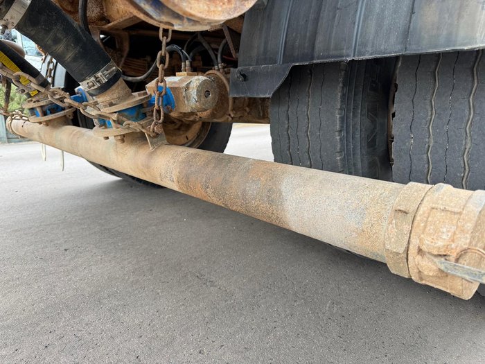 2009 Isuzu Gxd WHITE