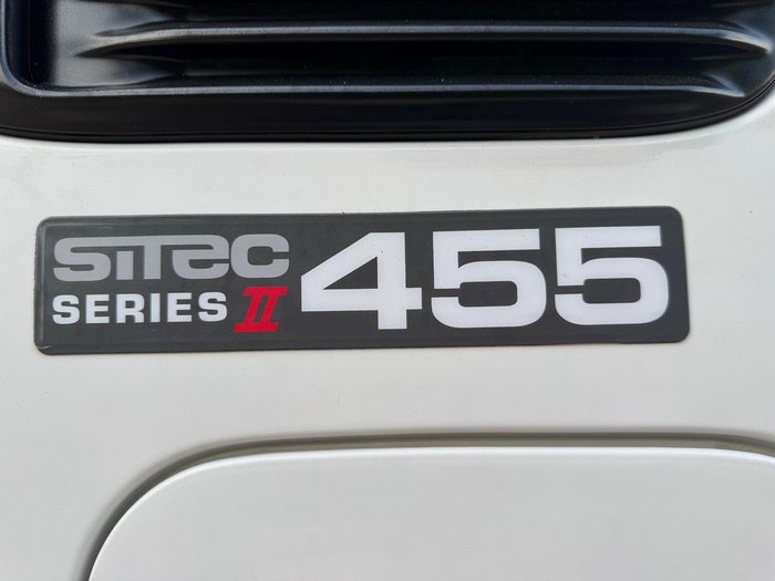 2011 Isuzu Cxy Giga WHITE