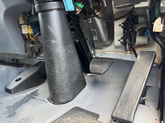 2013 Isuzu Frr 600 WHITE