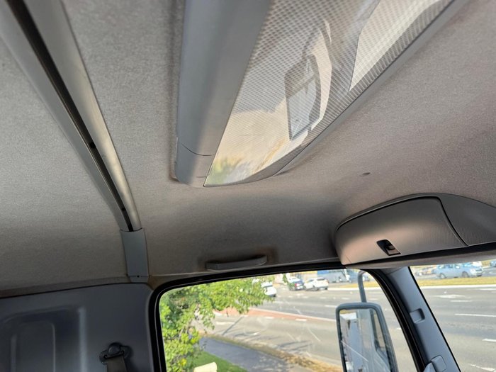 2013 Isuzu Frr 600 WHITE